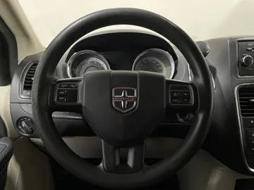 2019 Dodge Grand Caravan - image 21
