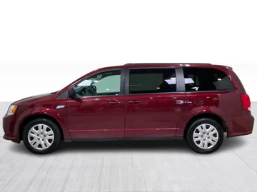 2019 Dodge Grand Caravan - image 9