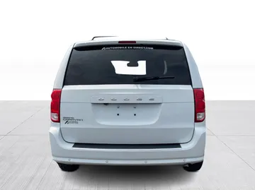 2019 Dodge Grand Caravan - image 11