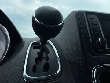 2019 Dodge Grand Caravan - image 24
