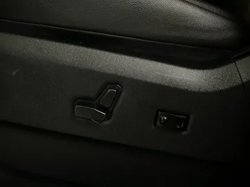 2020 Dodge Grand Caravan - image 18