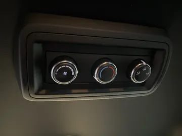 2020 Dodge Grand Caravan - image 23