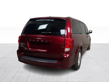 2020 Dodge Grand Caravan - image 13