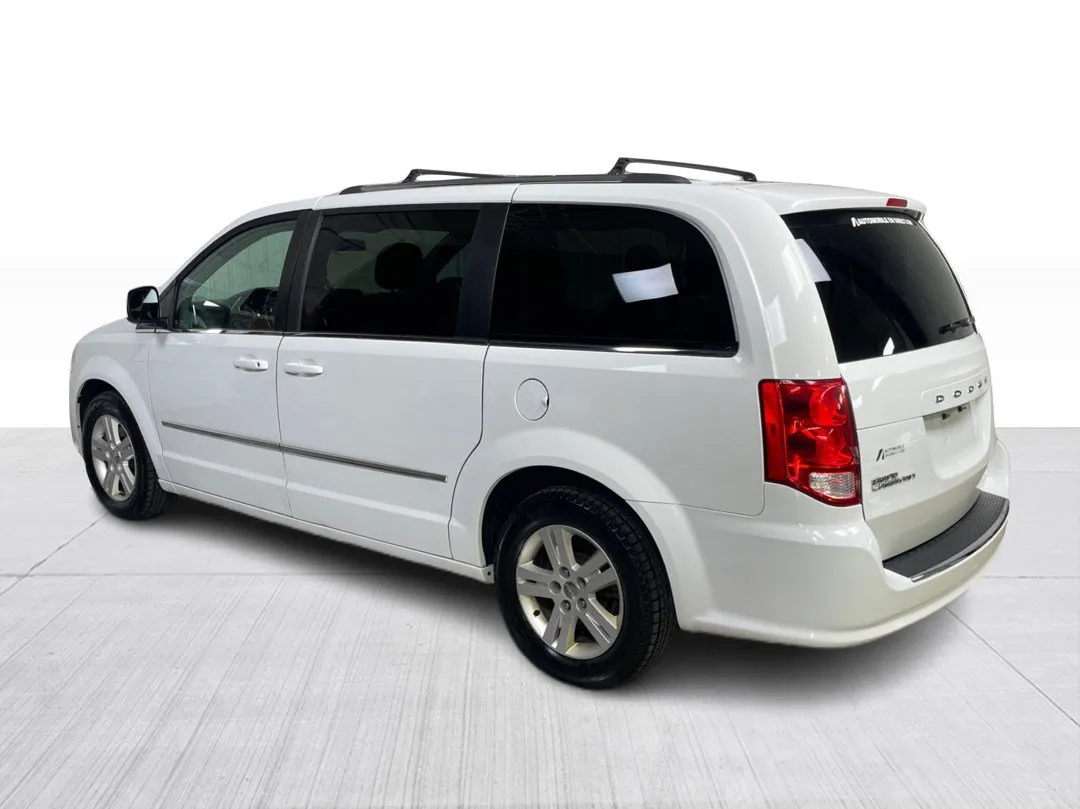 2016 Dodge Grand Caravan Crew, photo 9