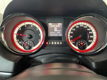 2016 Dodge Grand Caravan - image 15