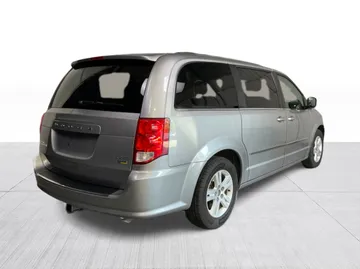 2017 Dodge Grand Caravan - image 13