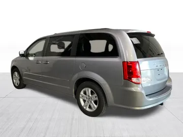 2017 Dodge Grand Caravan - image 10