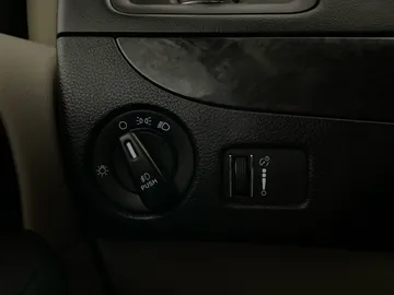 2017 Dodge Grand Caravan - image 18