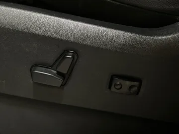 2020 Dodge Grand Caravan - image 18