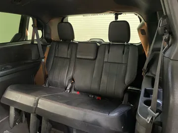 2020 Dodge Grand Caravan - image 15