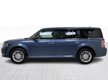 2019 Ford Flex - image 10