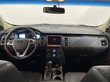 2019 Ford Flex - image 4
