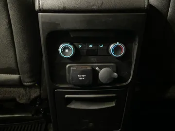 2019 Ford Flex - image 33