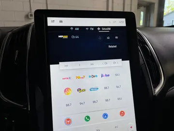 2022 Ford Edge - image 34