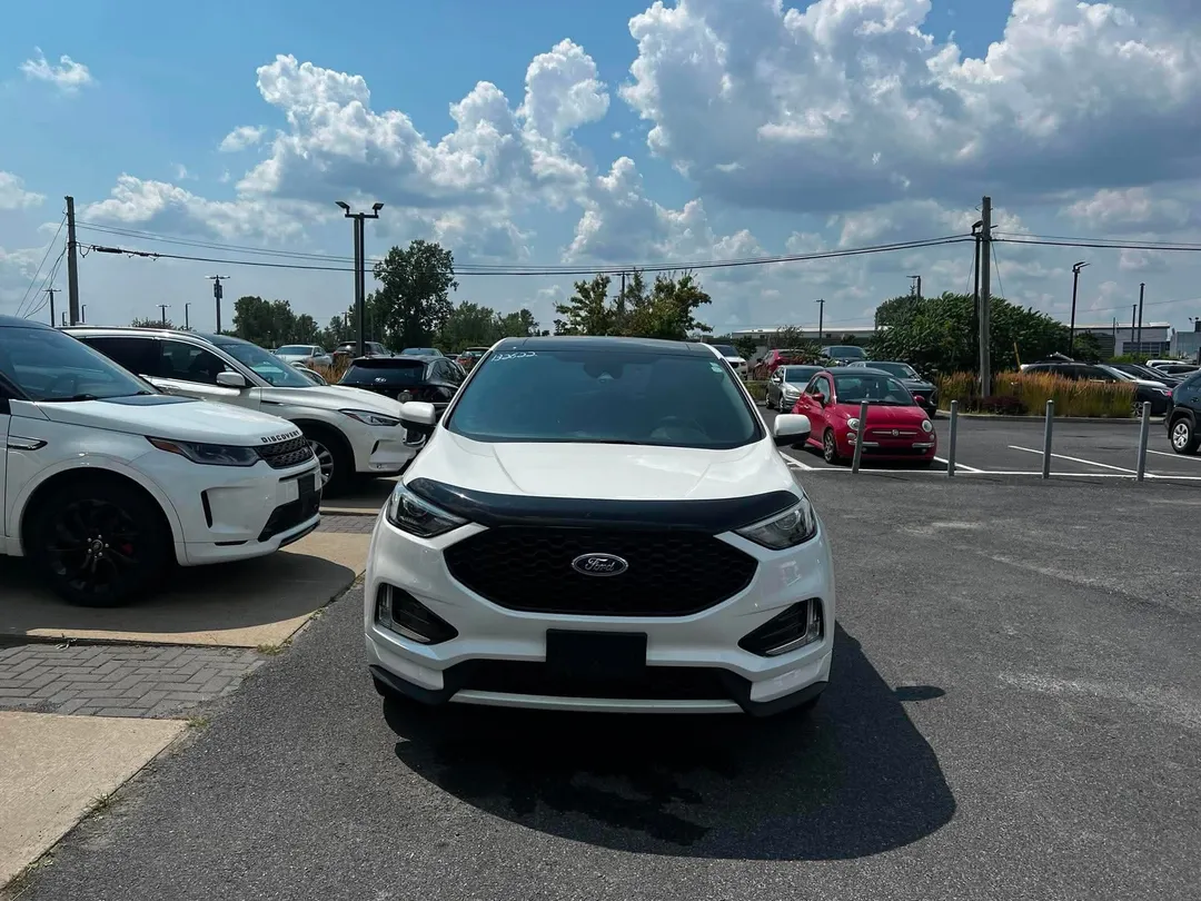 2021 Ford Edge — photo 2