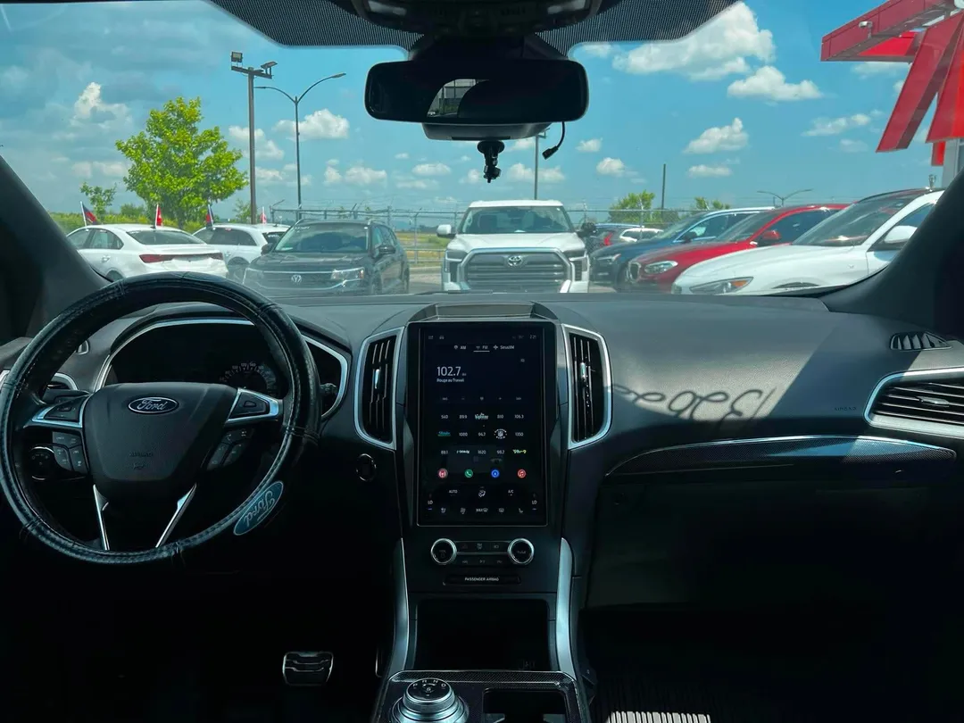 2021 Ford Edge — photo 8