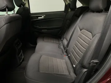 2018 Ford Edge - image 16