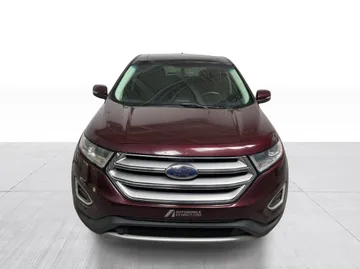 2018 Ford Edge - image 9