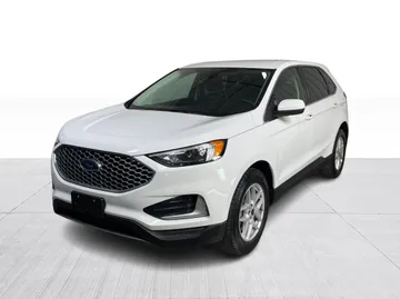 2024 Ford Edge - image 9
