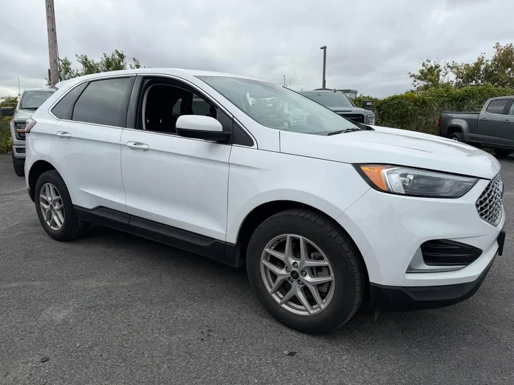 2024 Ford Edge