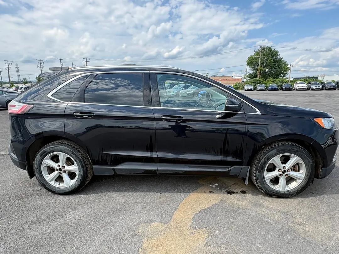 2019 Ford Edge — photo 3