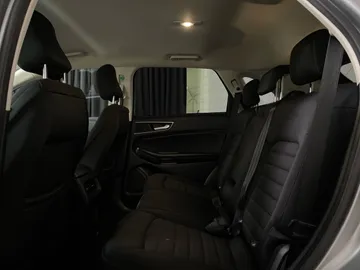 2023 Ford Edge - image 14