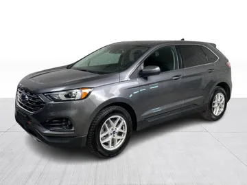 2022 Ford Edge - image 9