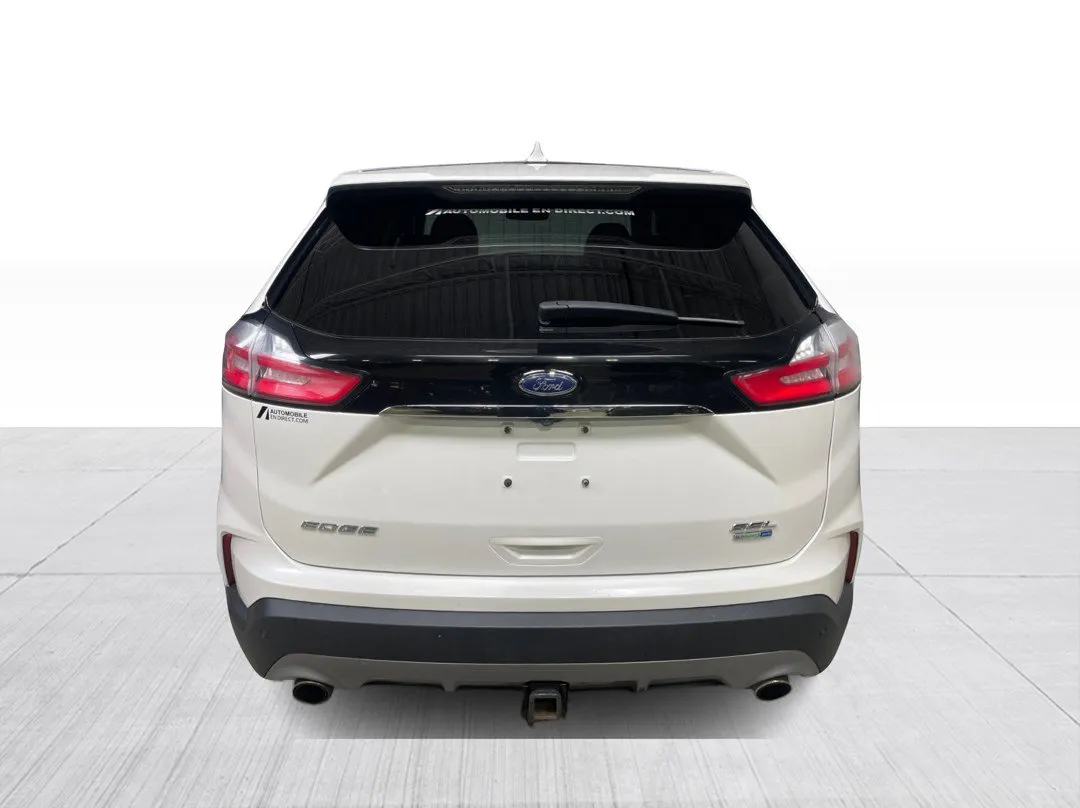2019 Ford Edge — photo 6