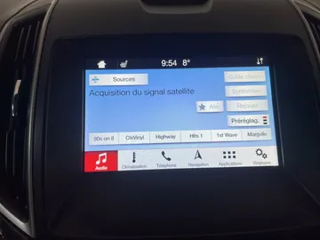 2019 Ford Edge - image 30