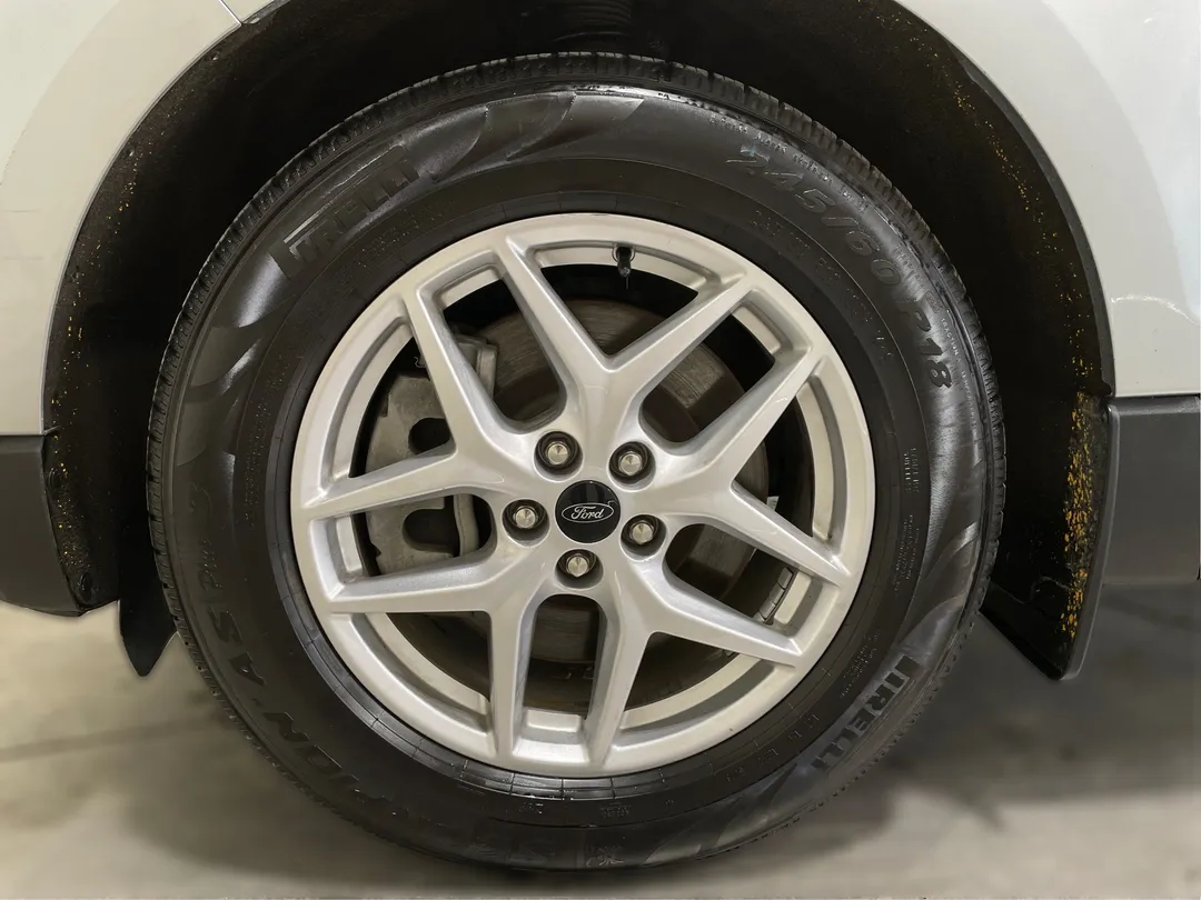 2023 Ford Edge — photo 5