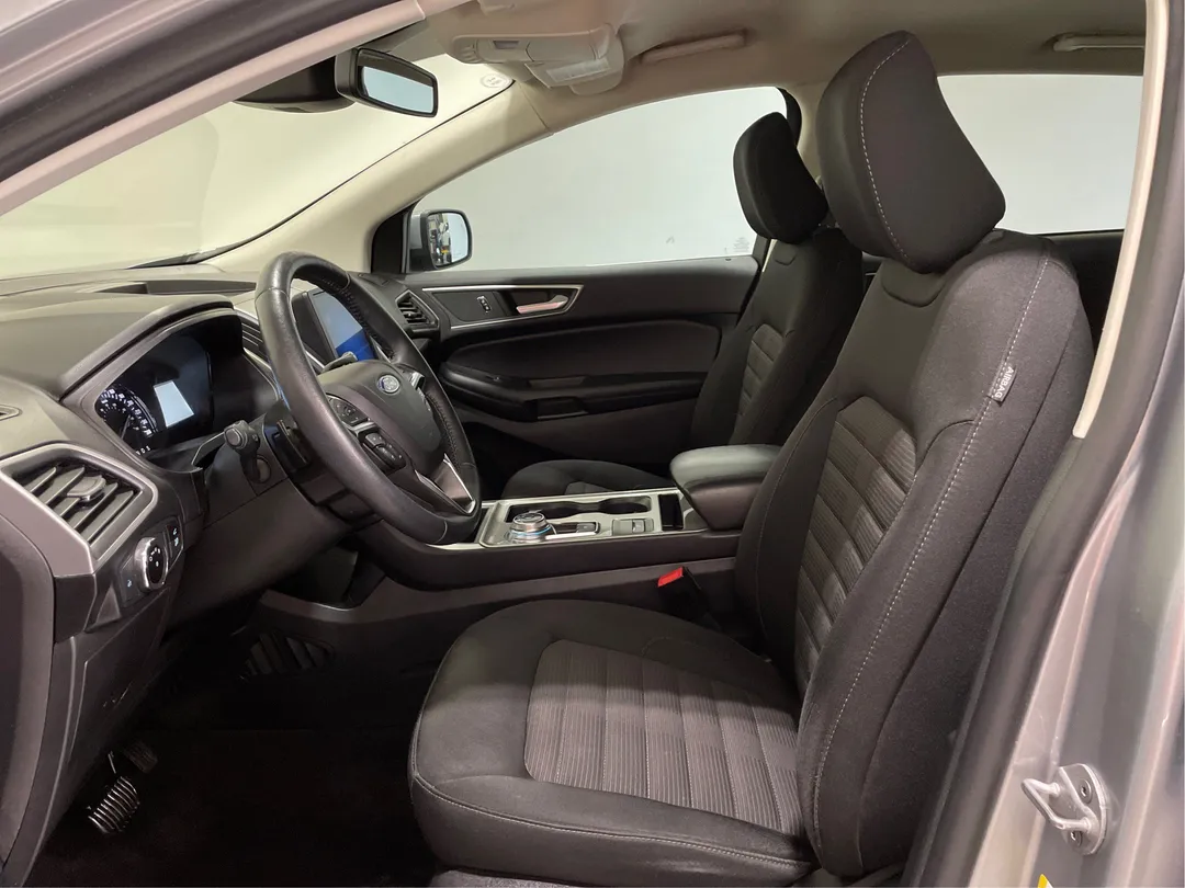 2023 Ford Edge — photo 3