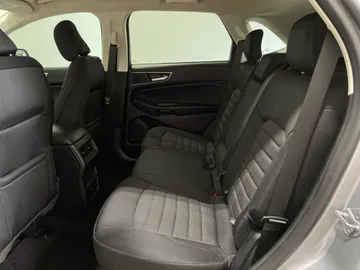 2023 Ford Edge - image 15
