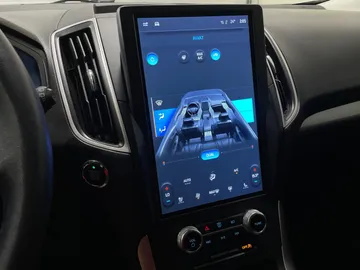 2023 Ford Edge - image 20