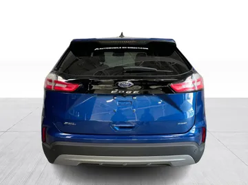 2024 Ford Edge - image 7