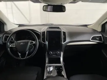 2024 Ford Edge - image 13