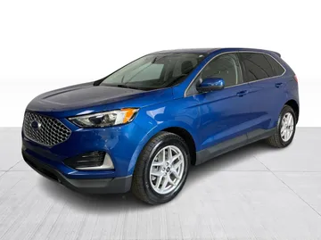 2024 Ford Edge - image 3