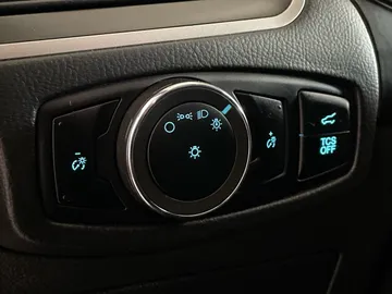2024 Ford Edge - image 16
