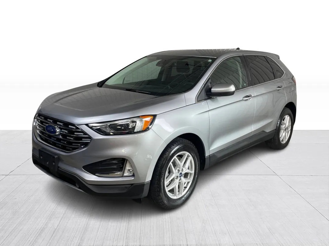 2022 Ford Edge — photo 8