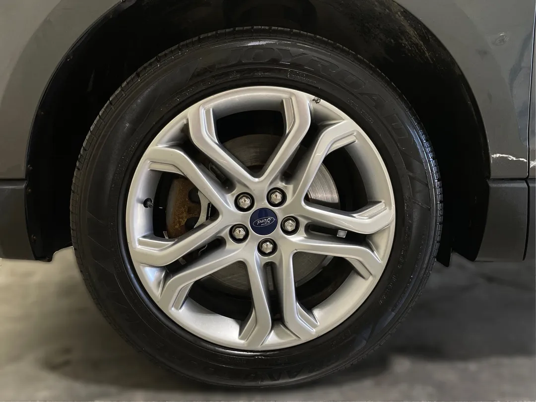 2018 Ford Edge Titanium AWD, photo 6