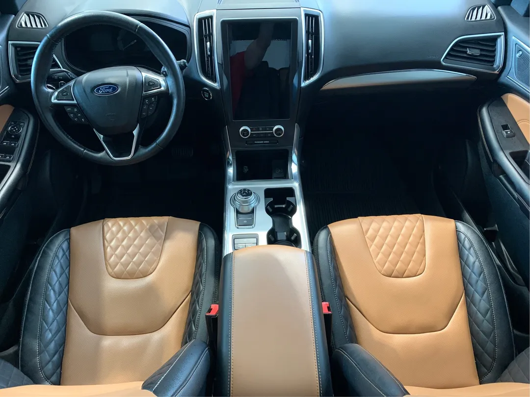 2023 Ford Edge — photo 4