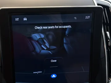 2023 Ford Edge - image 35