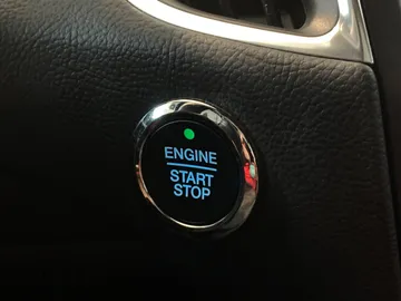 2023 Ford Edge - image 28