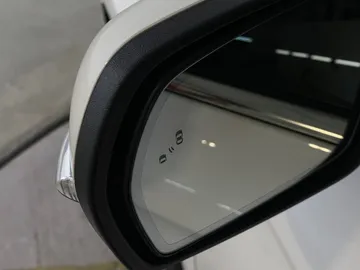 2023 Ford Edge - image 22