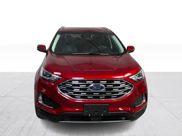 2019 Ford Edge - image 7