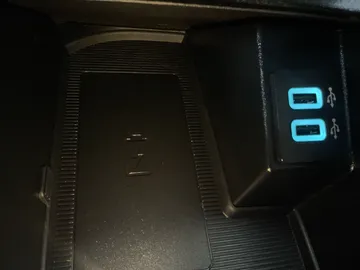 2019 Ford Edge - image 31