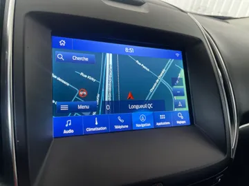 2019 Ford Edge - image 22