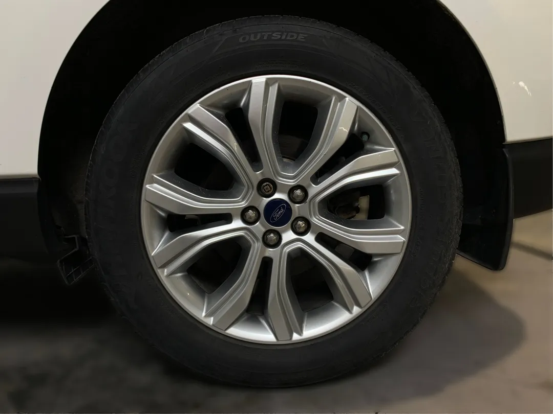 2020 Ford Edge Titanium, photo 7
