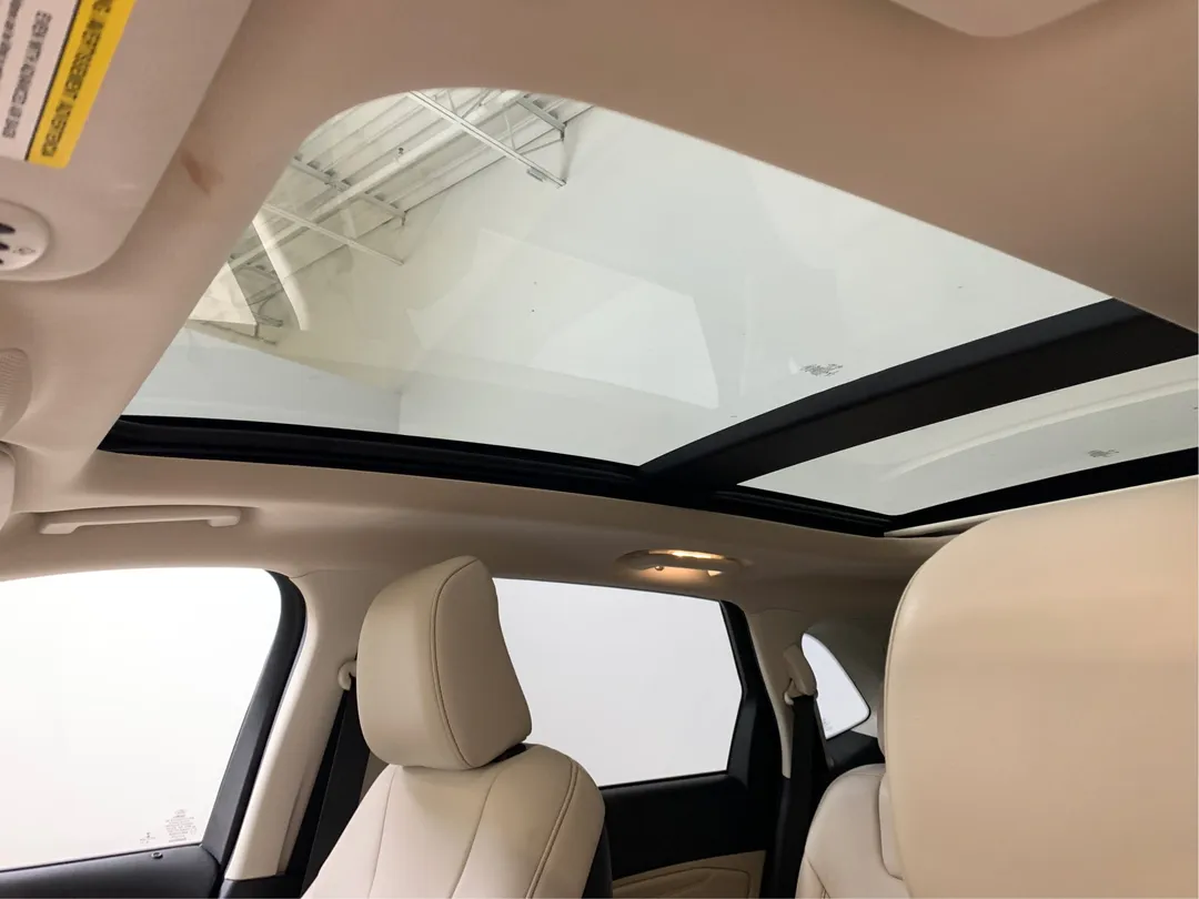 2020 Ford Edge Titanium, photo 6