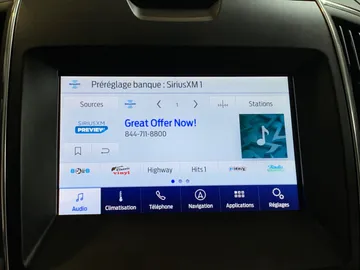 2020 Ford Edge - image 35