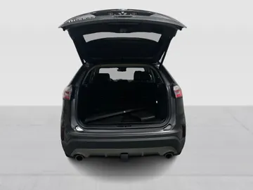 2021 Ford Edge - image 14